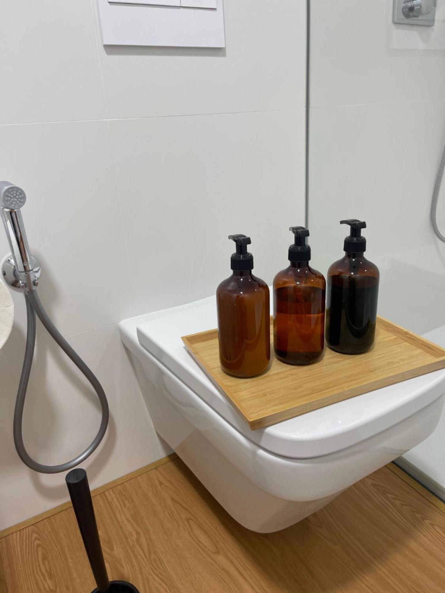 Apartamento Calle Rodrigo De Triana Con Opcion De Parking Севиля Екстериор снимка