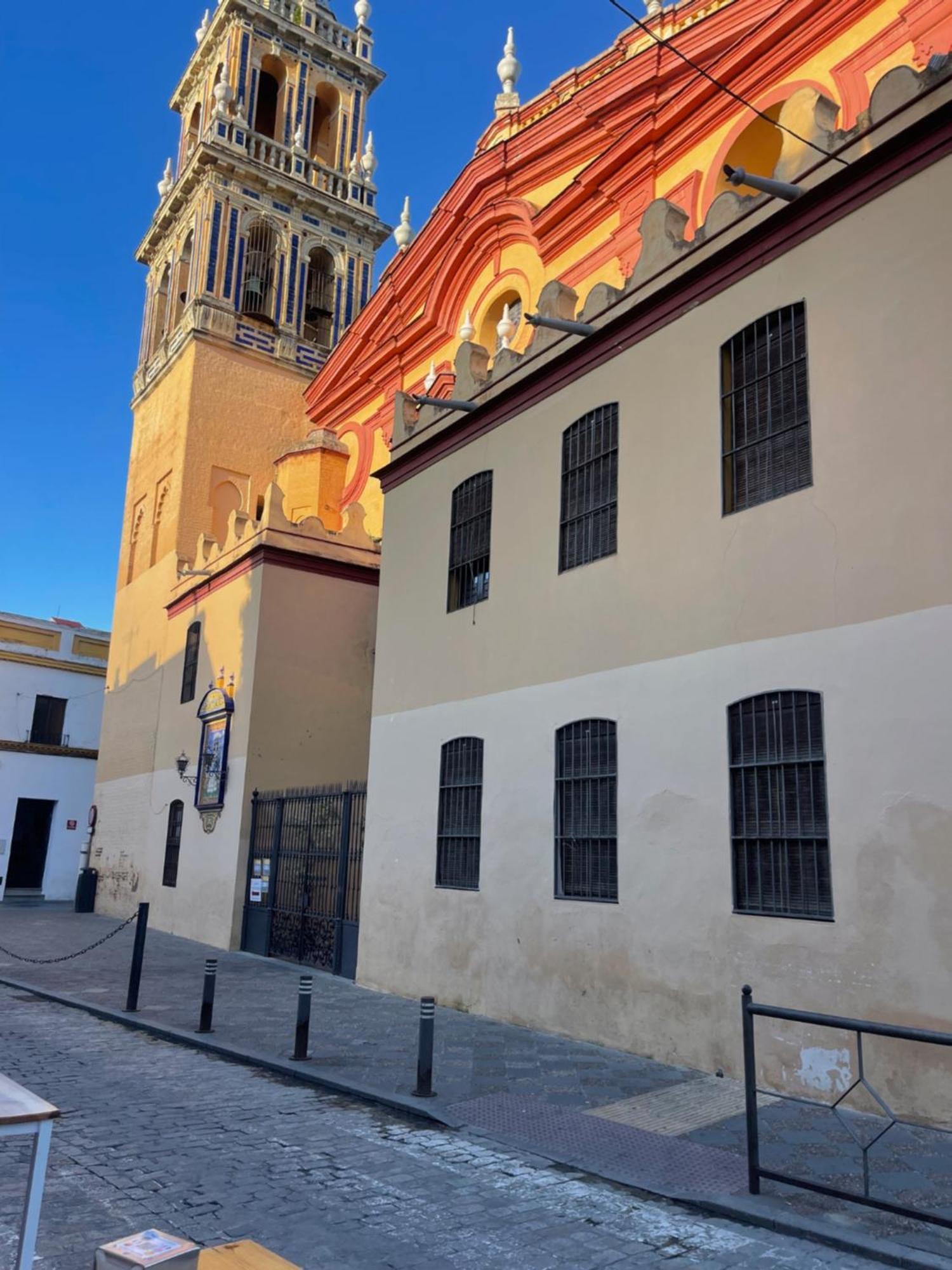 Apartamento Calle Rodrigo De Triana Con Opcion De Parking Севиля Екстериор снимка